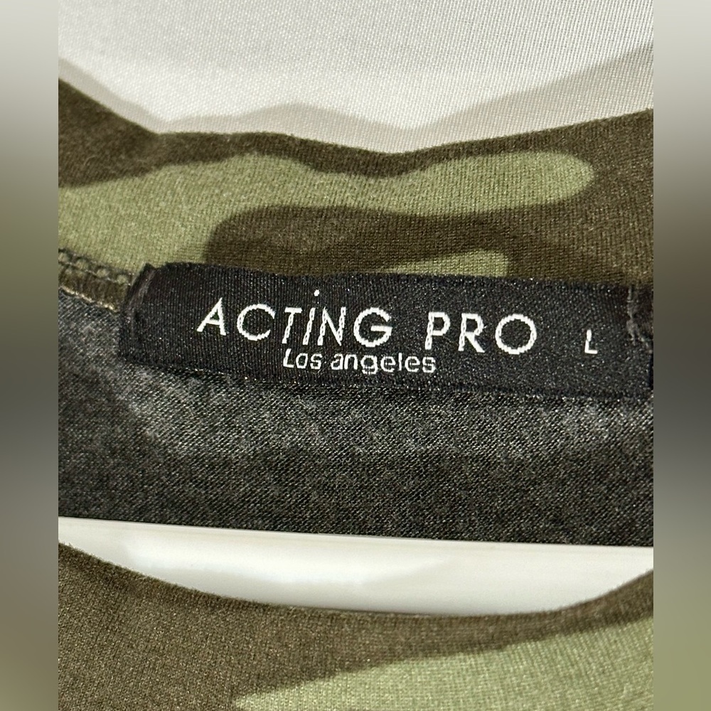 Acting Pro camo top - Picture 4 of 4